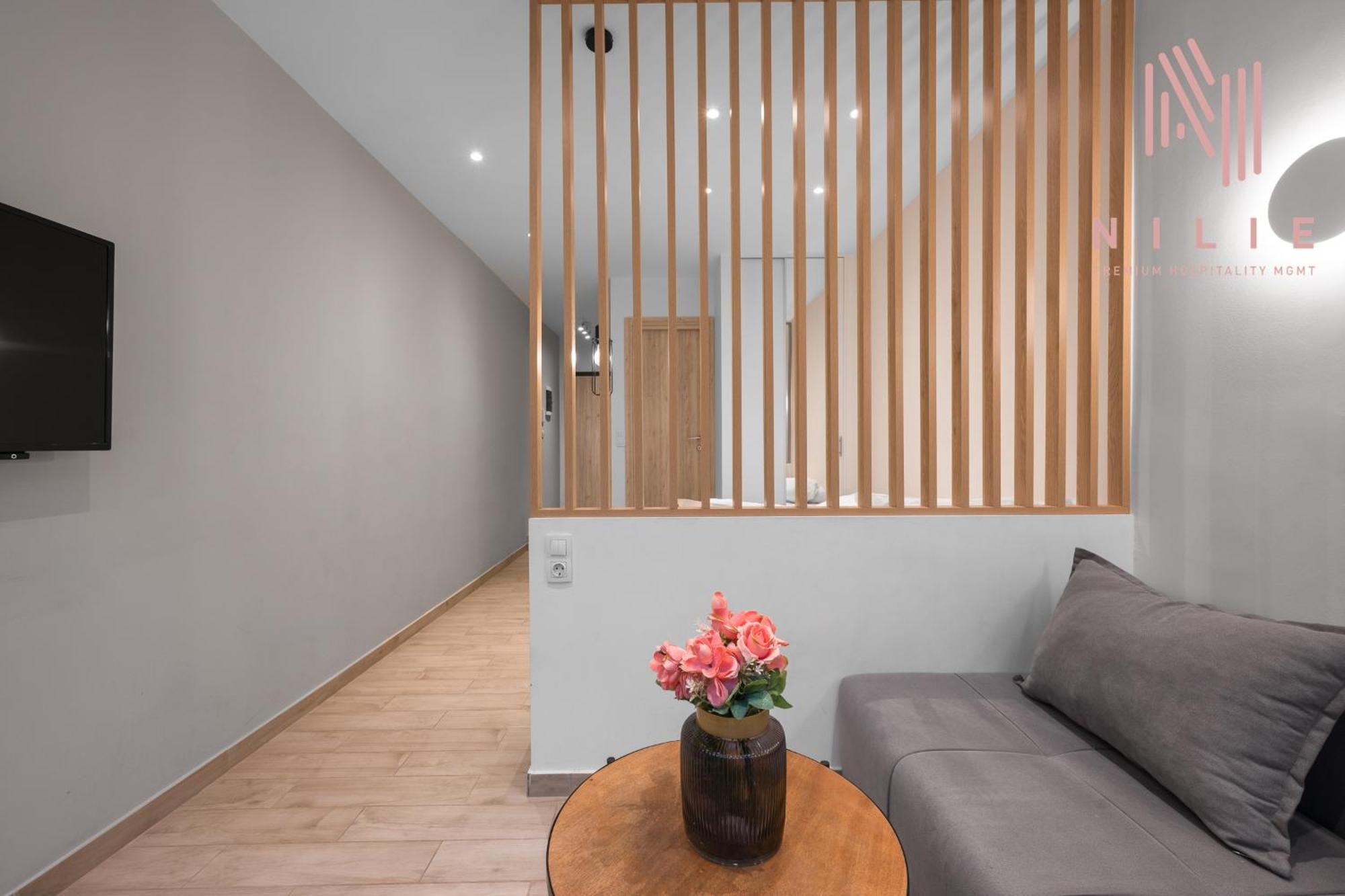 V1 Boutique Nilie Hospitality Mgmt Apartment Thessaloniki Exterior photo